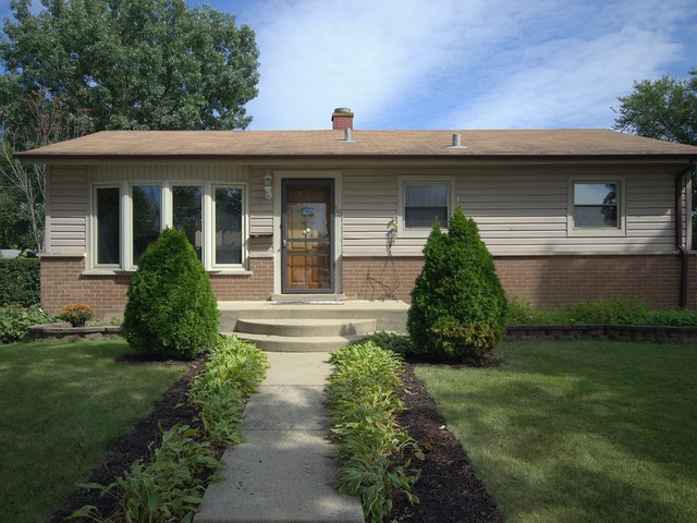 15 Rose Avenue Addison, IL 60101 - Photo 3 of 15 Gallery Image 3