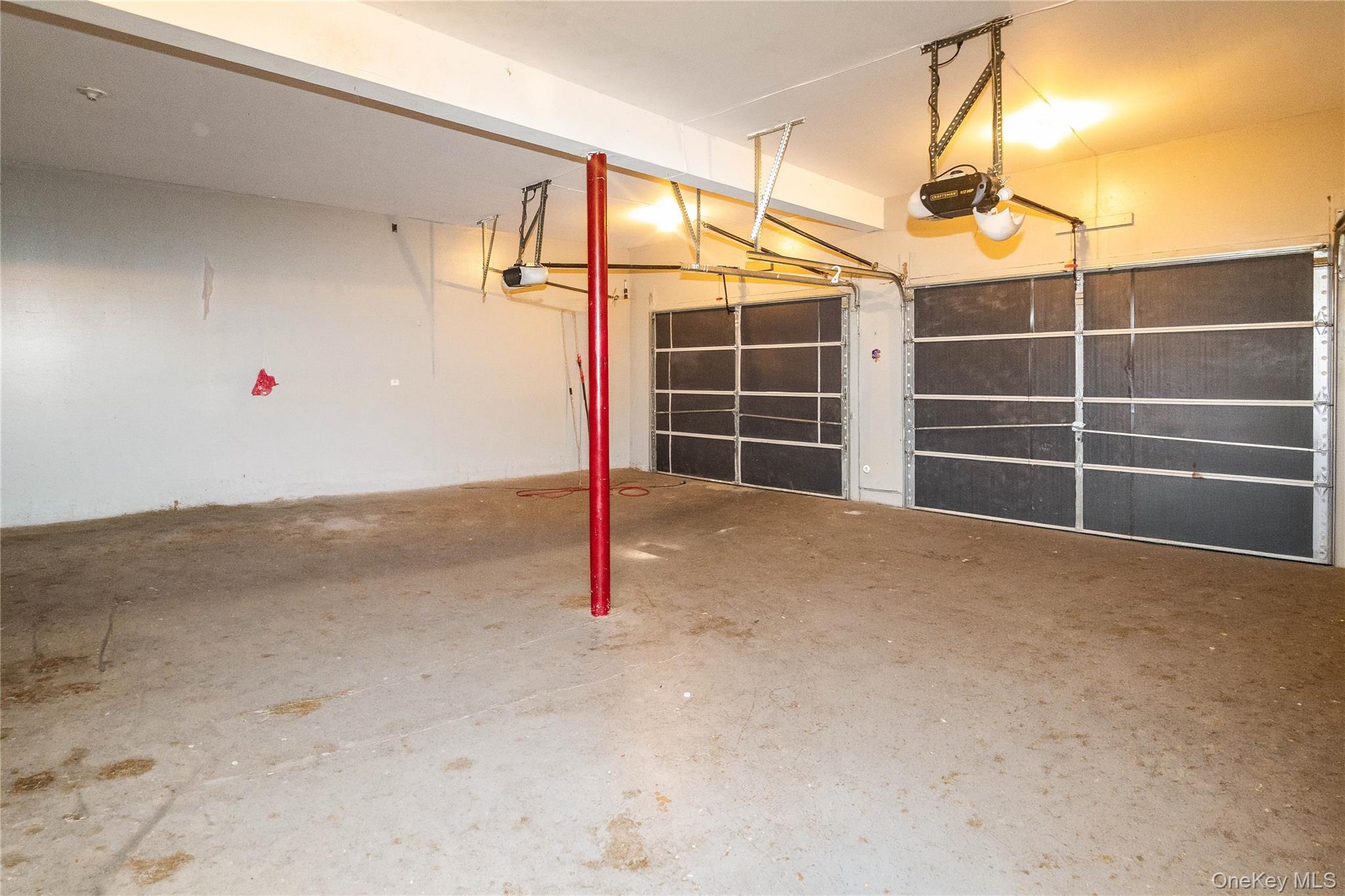 1 Starlight Path Wallkill, NY 12589 - Photo 25 of 33 Garage AI