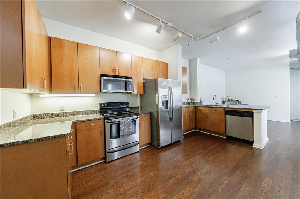 5300 Peachtree Road, Unit 1209 Chamblee, GA 30341 - Photo 4 of 35