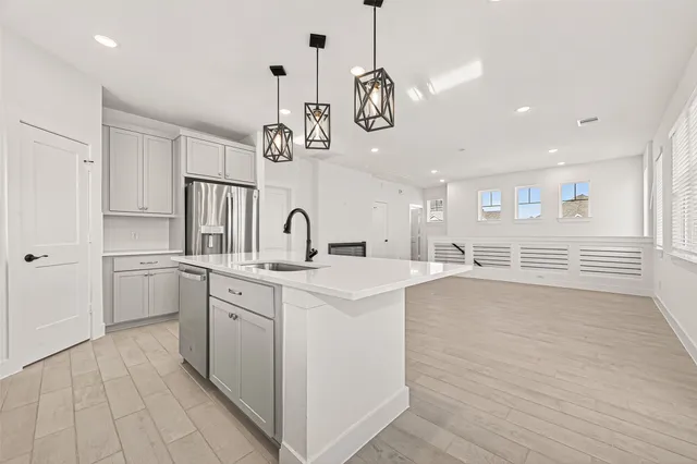 $2,550 | 15126 Dry Crk Jct Place, Cypress, TX 77433