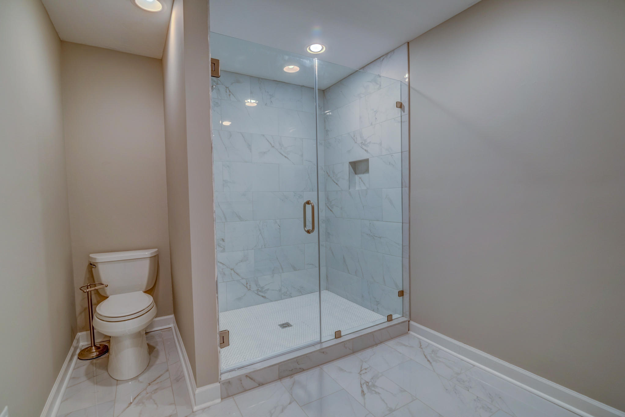 979 Harbortowne Road Charleston, SC 29412 - Photo 27 of 45 979 Harbortowne-14