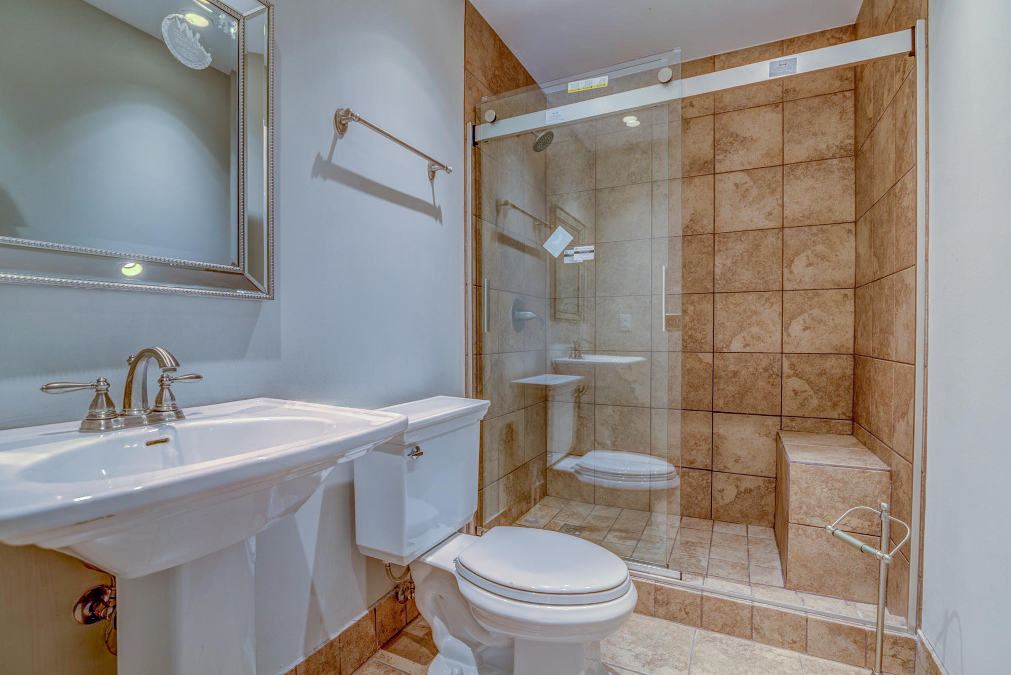 979 Harbortowne Road Charleston, SC 29412 - Photo 31 of 45 979 Harbortowne-12
