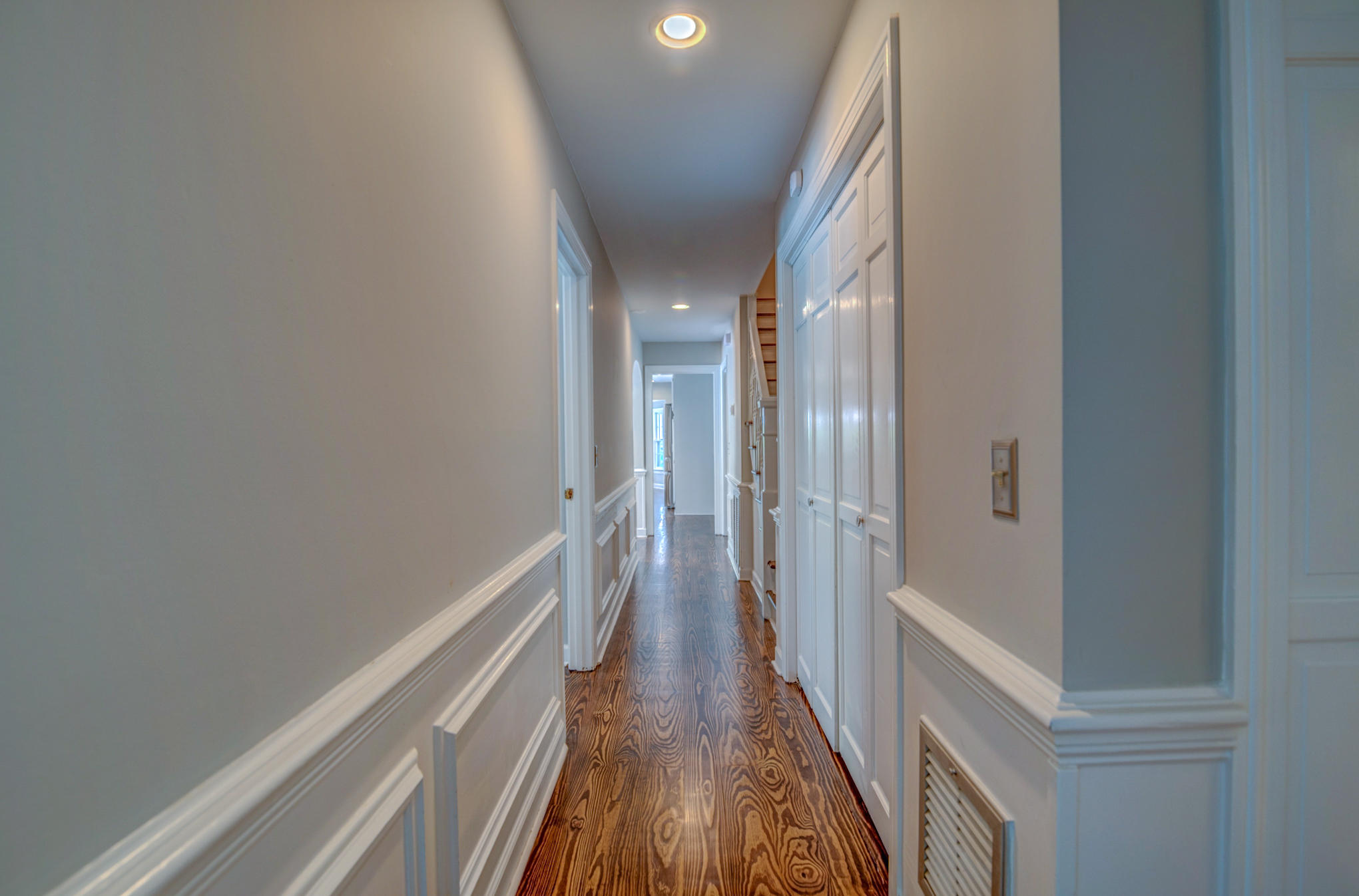 979 Harbortowne Road Charleston, SC 29412 - Photo 32 of 45 979 Harbortowne-20