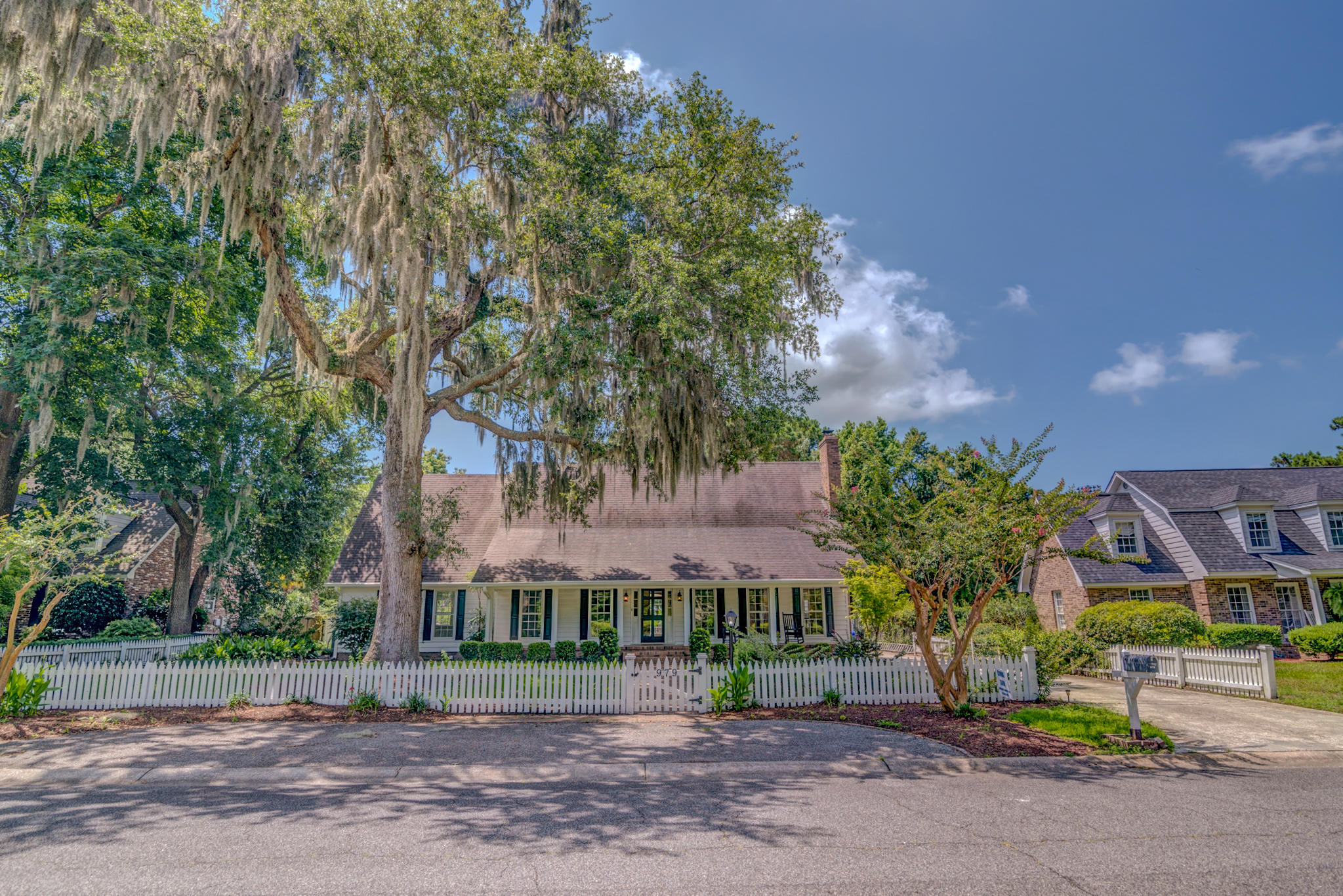 979 Harbortowne Road Charleston, SC 29412 - Photo 44 of 45 979 Harbortowne-44