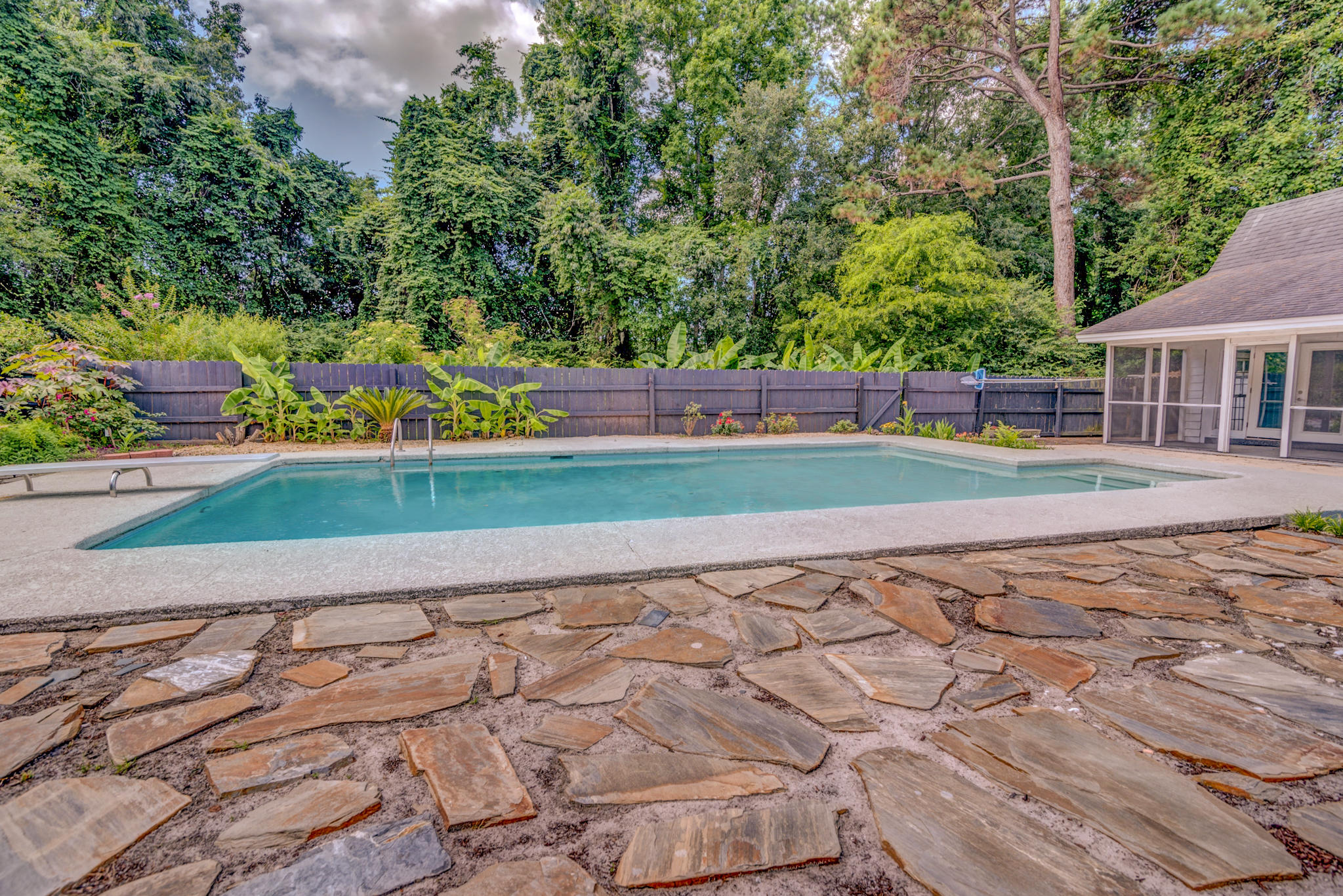 979 Harbortowne Road Charleston, SC 29412 - Photo 6 of 45 979 Harbortowne-35