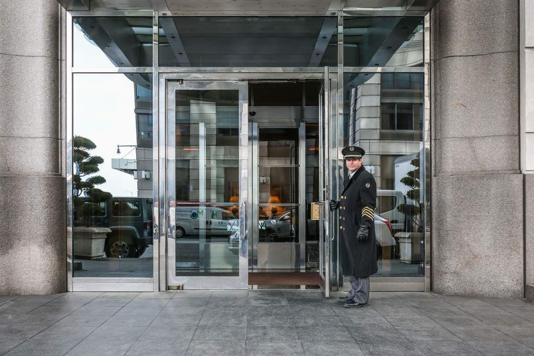 220 Riverside Boulevard, Unit 5L Manhattan, NY 10069 - Photo 10 of 16 a view of outdoor space