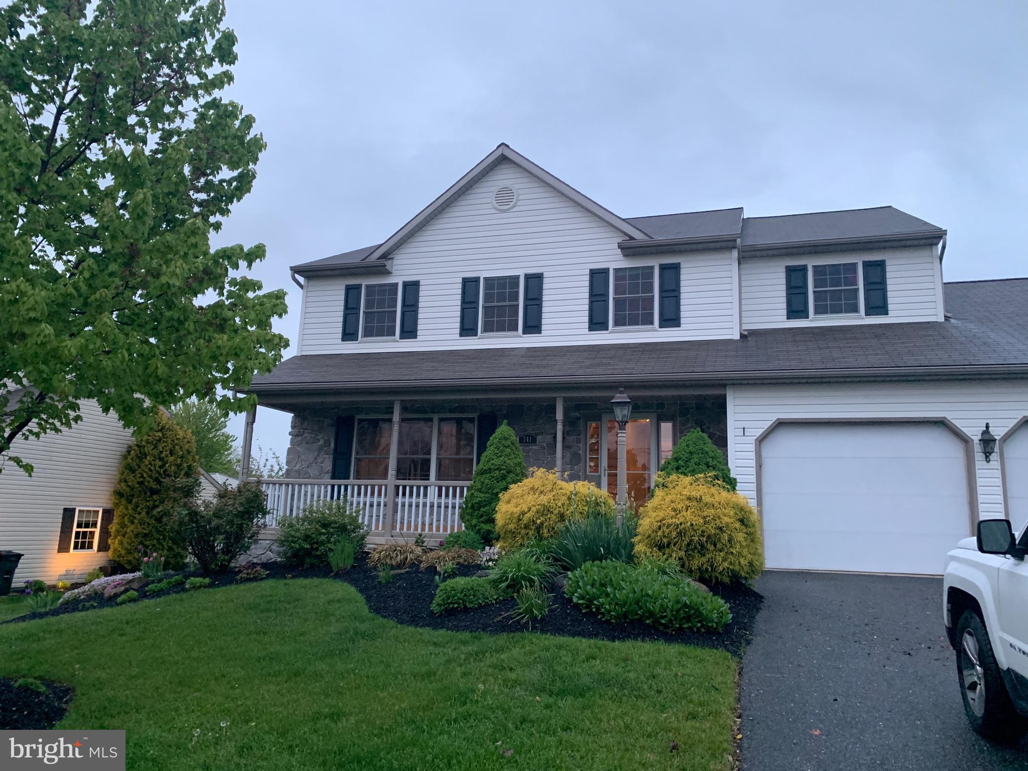 741 West Ridge Road Elizabethtown, PA 17022 - Photo 1 of 71