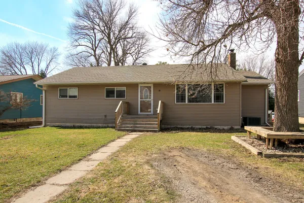 $199,900 | 312 Milkyway Street North, Cosmos, MN 56228