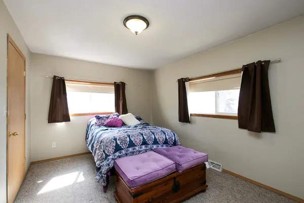 $199,900 | 312 Milkyway Street North, Cosmos, MN 56228