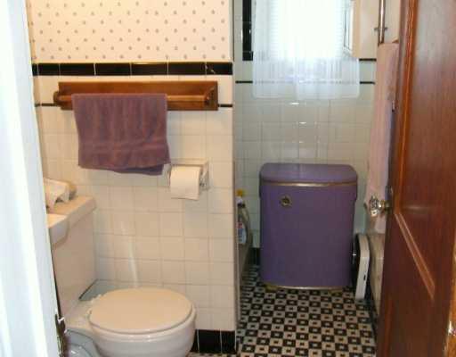 129 Rock Run Road Elizabeth, PA 15037 - Photo 5 of 8 Master Bath/Spa.
