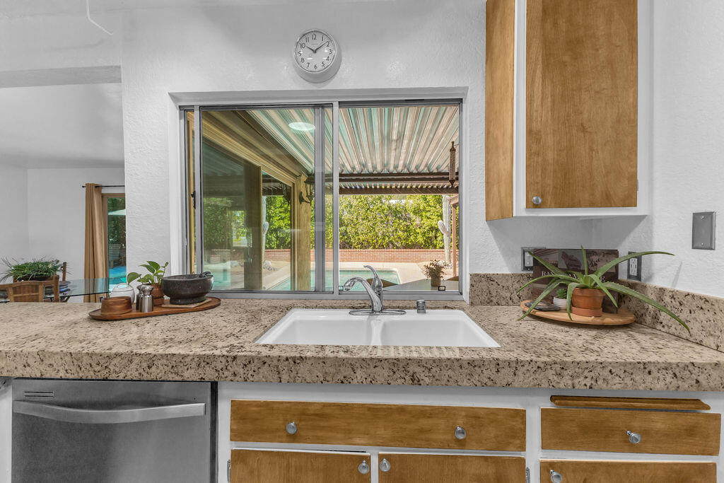 71521 Halgar Road Rancho Mirage, CA 92270 - Photo 10 of 31 IMG_0396