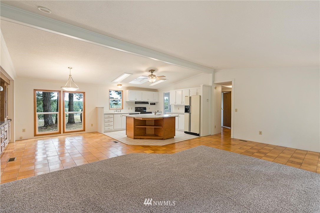 7123 Sidney Road Southwest Port Orchard, WA 98367 - Photo 9 of 24 Gallery Image 9