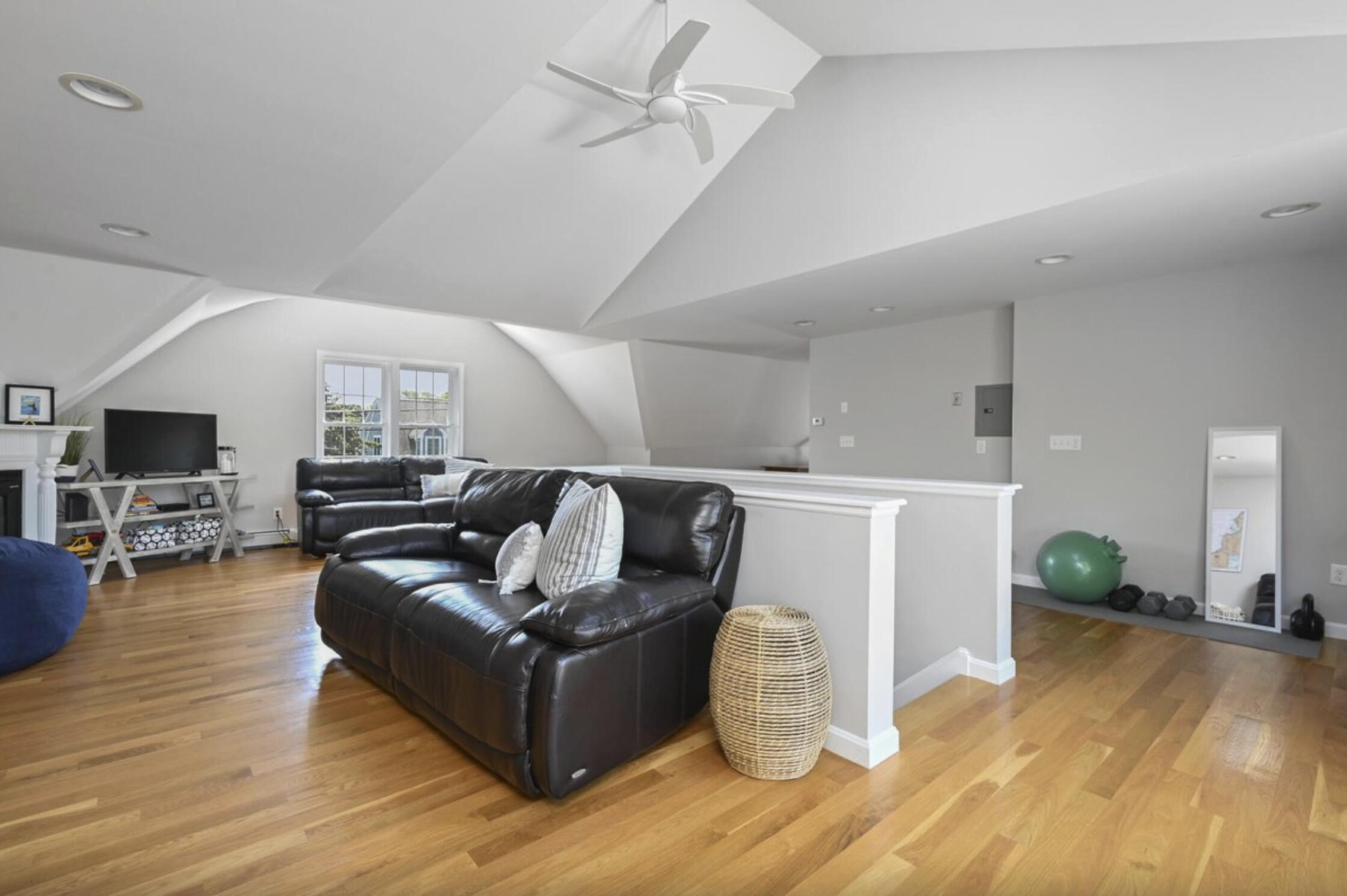 15 Bay View Road Barnstable, MA 02630 - Photo 9 of 16 Screenshot 2026-07-12 at 9.41.52 PM