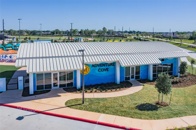 $815,000 | 3411 Benito Drive, Iowa Colony, TX 77583