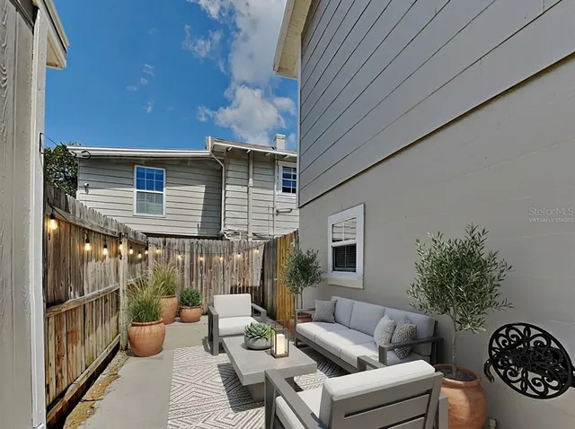 $1,725 | 4810 2nd Avenue North, Unit E, St. Petersburg, FL 33713