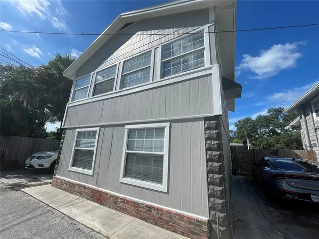 $1,740 | 4810 2nd Avenue North, Unit E, St. Petersburg, FL 33713