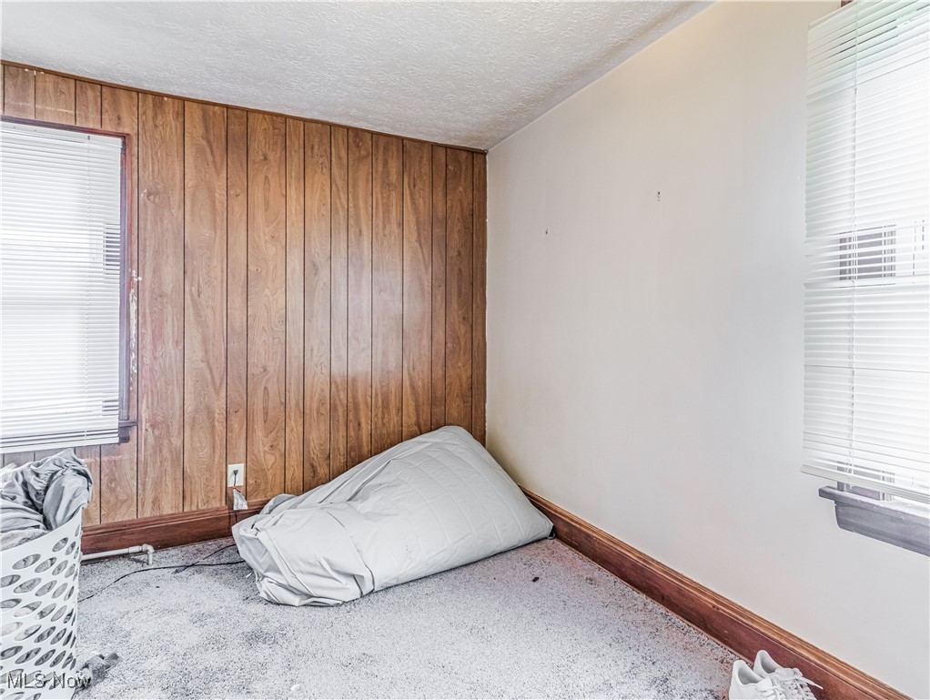 642 East Wilbeth Road Akron, OH 44306 - Photo 22 of 39 Unit 3 Bedroom