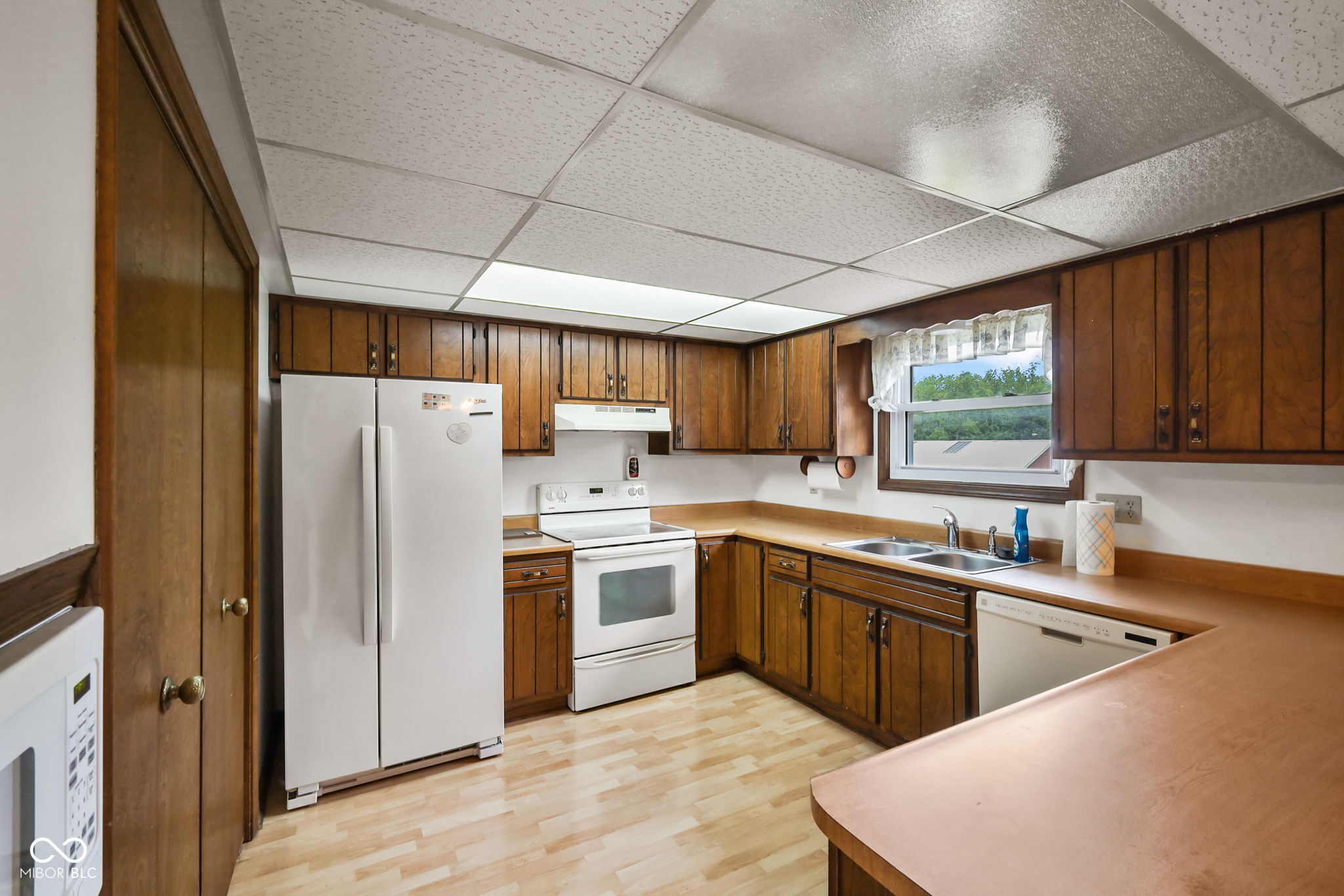 5730 West Epler Road Indianapolis, IN 46221 - Photo 9 of 48