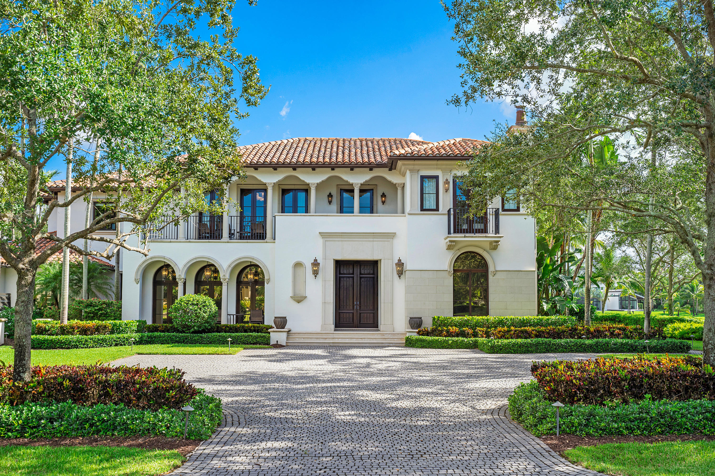 2760 Paddock Road Weston, FL 33331 - Photo 2 of 93 001-2760PaddockRoad-Weston-FL-33331-full