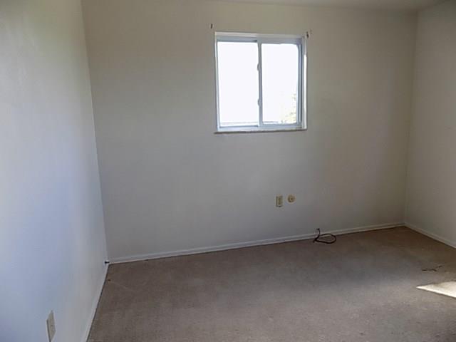 232 East Willock Road Pittsburgh, PA 15227 - Photo 14 of 24 Gallery Image 14
