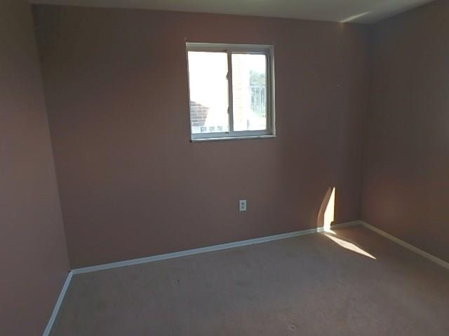 232 East Willock Road Pittsburgh, PA 15227 - Photo 23 of 24 Gallery Image 23