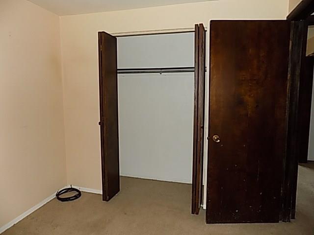 232 East Willock Road Pittsburgh, PA 15227 - Photo 5 of 24 Gallery Image 5