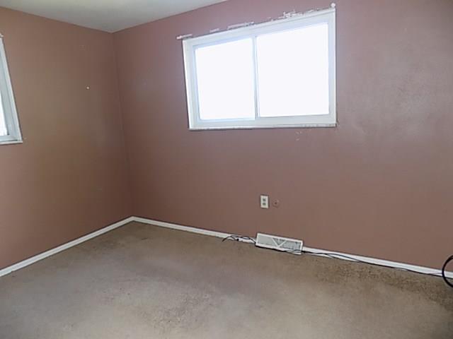 232 East Willock Road Pittsburgh, PA 15227 - Photo 6 of 24 Gallery Image 6