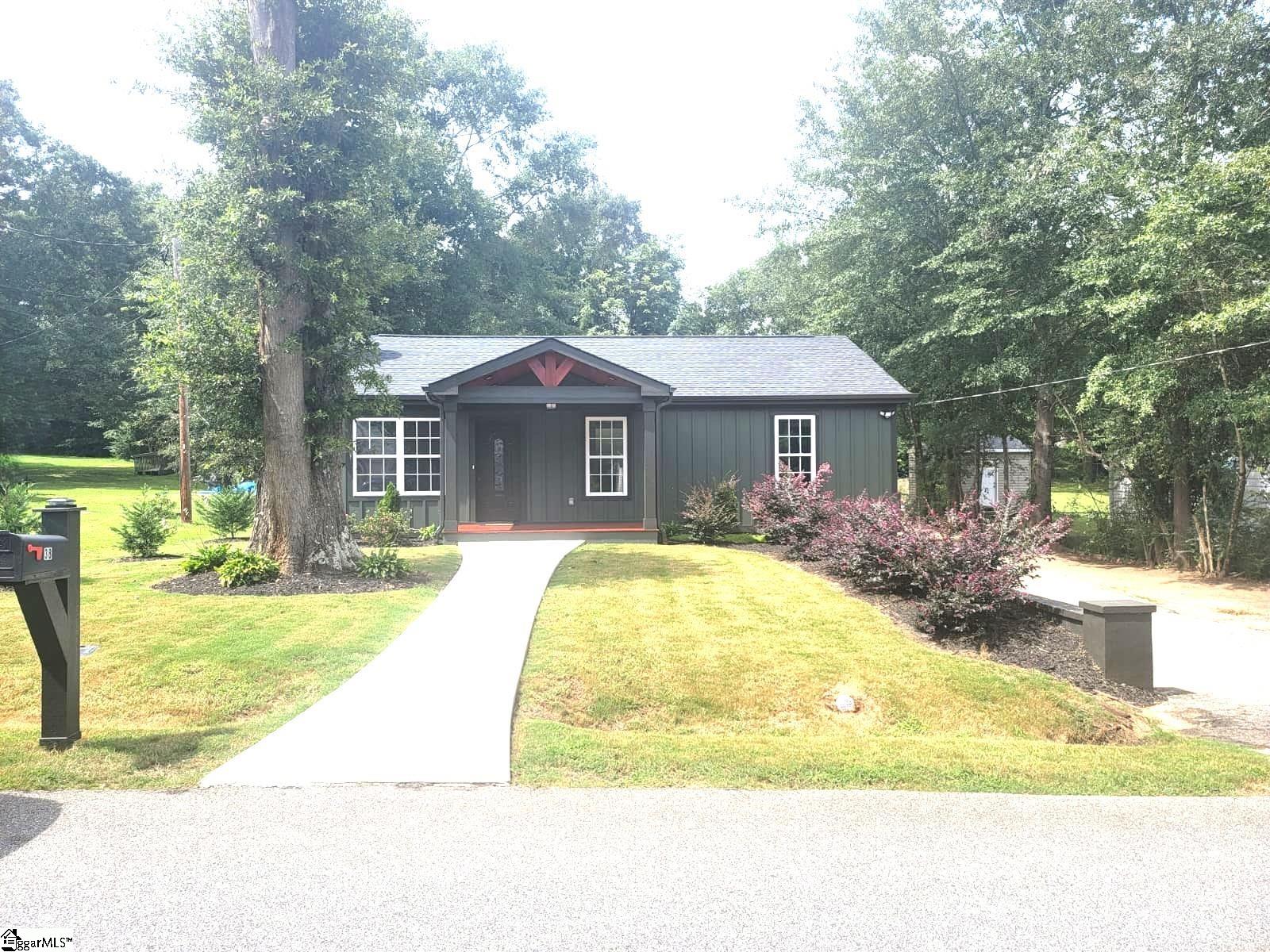 38 Spring Street Pelzer, SC 29669 - Photo 2 of 40