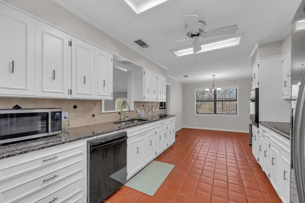 $275,000 | 4111 Canyon Cliff Circle, Temple, TX 76502