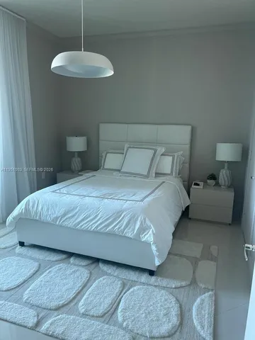 $5,900 | 900 Biscayne Boulevard, Unit 3908, Miami, FL 33132