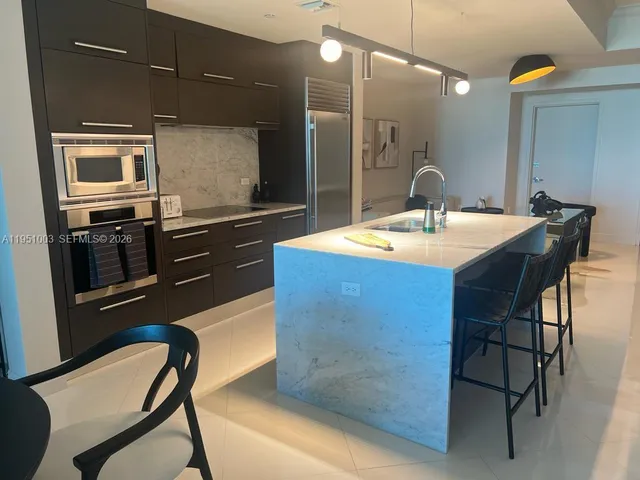 $5,900 | 900 Biscayne Boulevard, Unit 3908, Miami, FL 33132