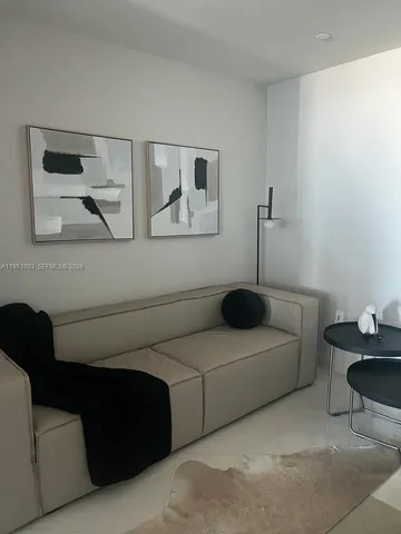 $5,900 | 900 Biscayne Boulevard, Unit 3908, Miami, FL 33132