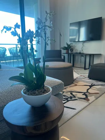 $5,900 | 900 Biscayne Boulevard, Unit 3908, Miami, FL 33132