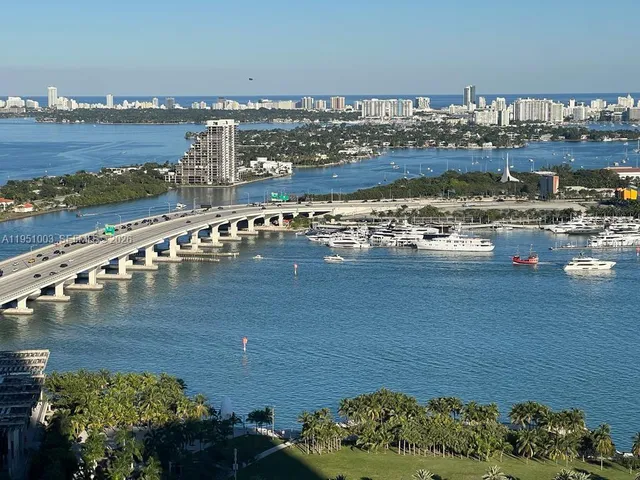 $5,900 | 900 Biscayne Boulevard, Unit 3908, Miami, FL 33132