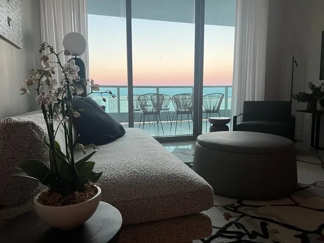 $5,900 | 900 Biscayne Boulevard, Unit 3908, Miami, FL 33132