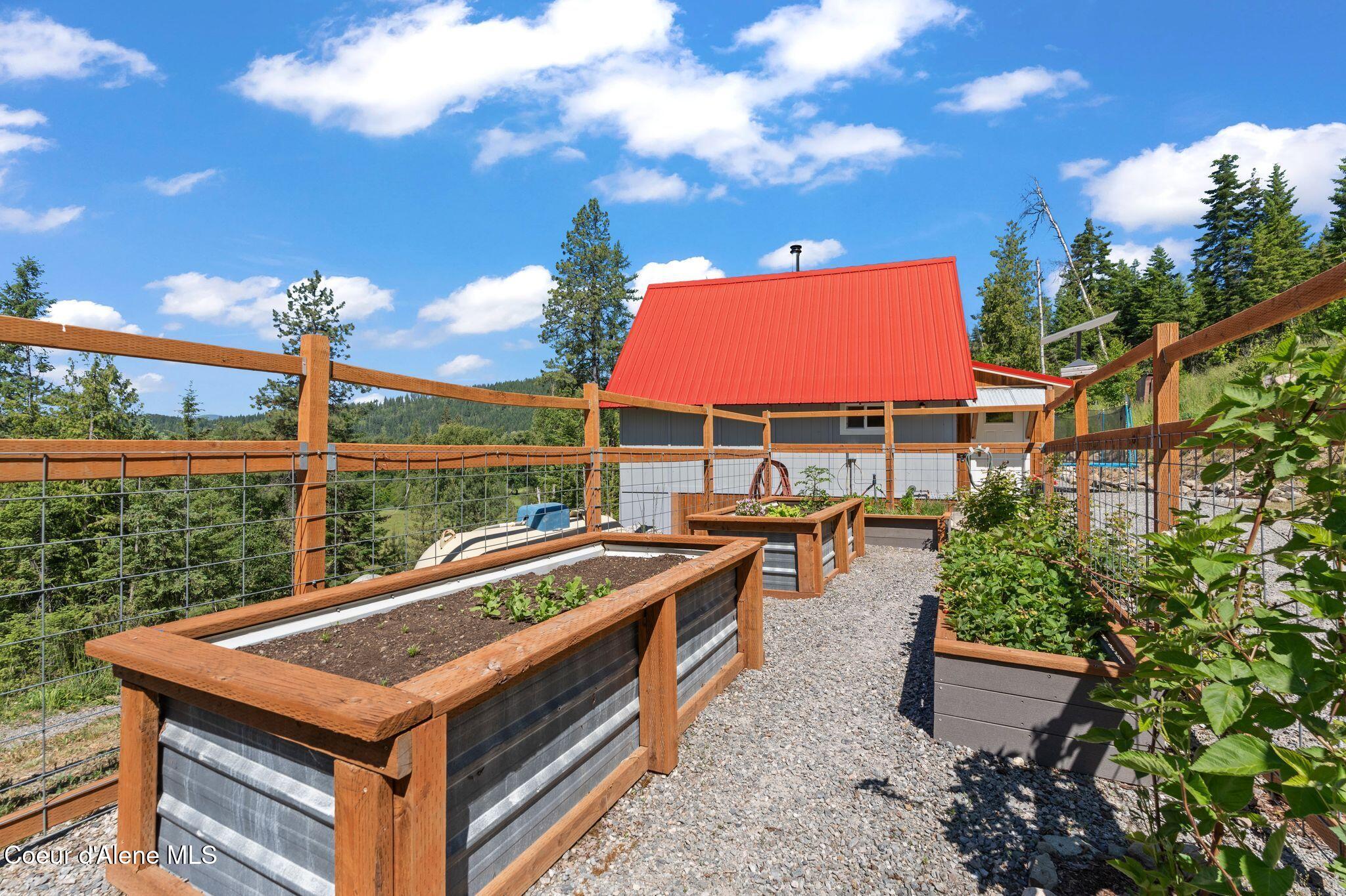 723 Trout Creek Road Hope, ID 83836 - Photo 22 of 36 22-A7409758