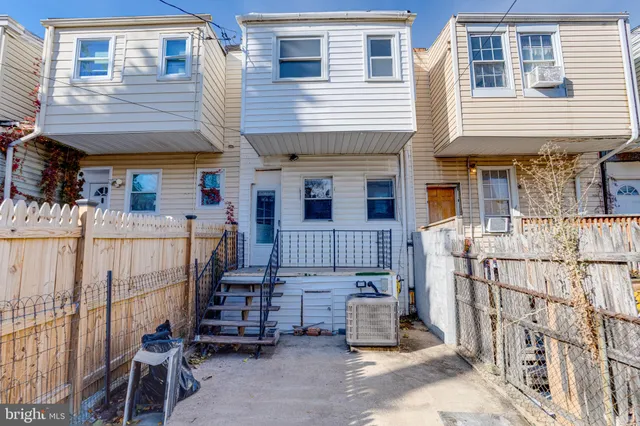 $75,000 | 1313 James Street, Baltimore, MD 21223