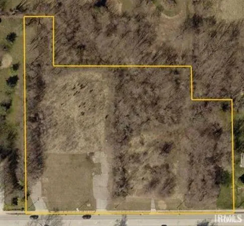 $775,500 | 2600 West Sycamore Street, Kokomo, IN 46901