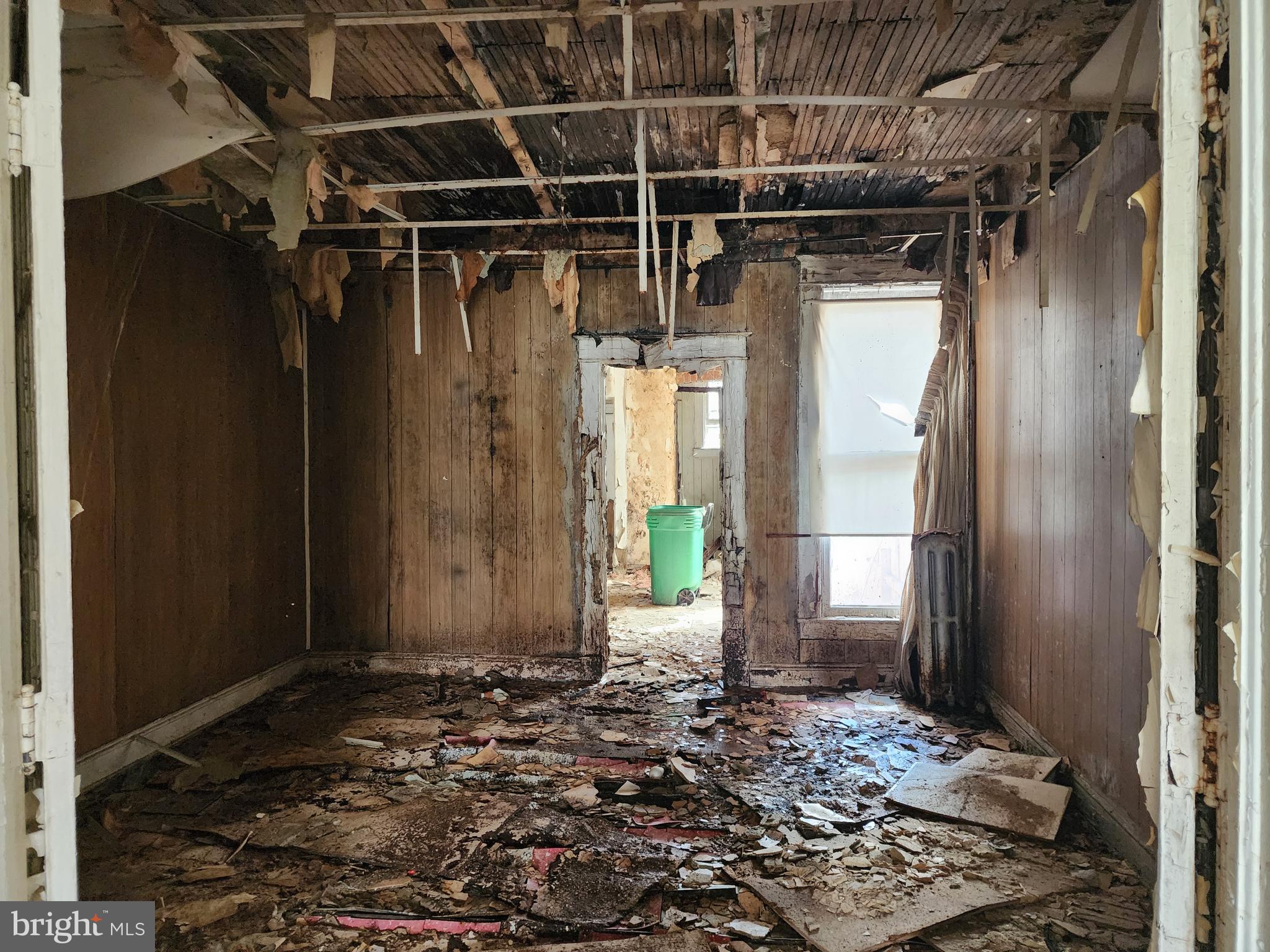 2903 Winchester Street Baltimore, MD 21216 - Photo 5 of 11