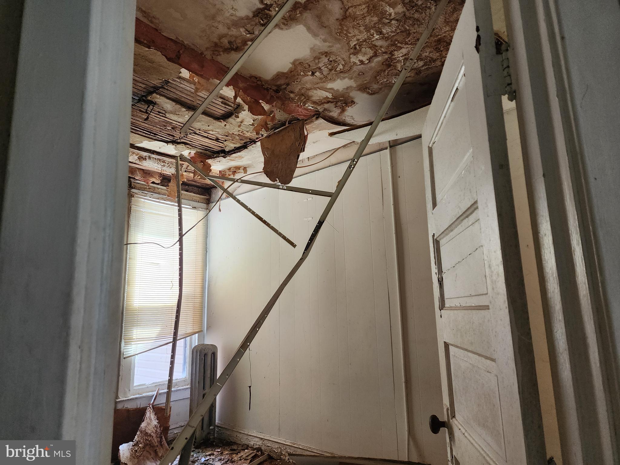 2903 Winchester Street Baltimore, MD 21216 - Photo 7 of 11