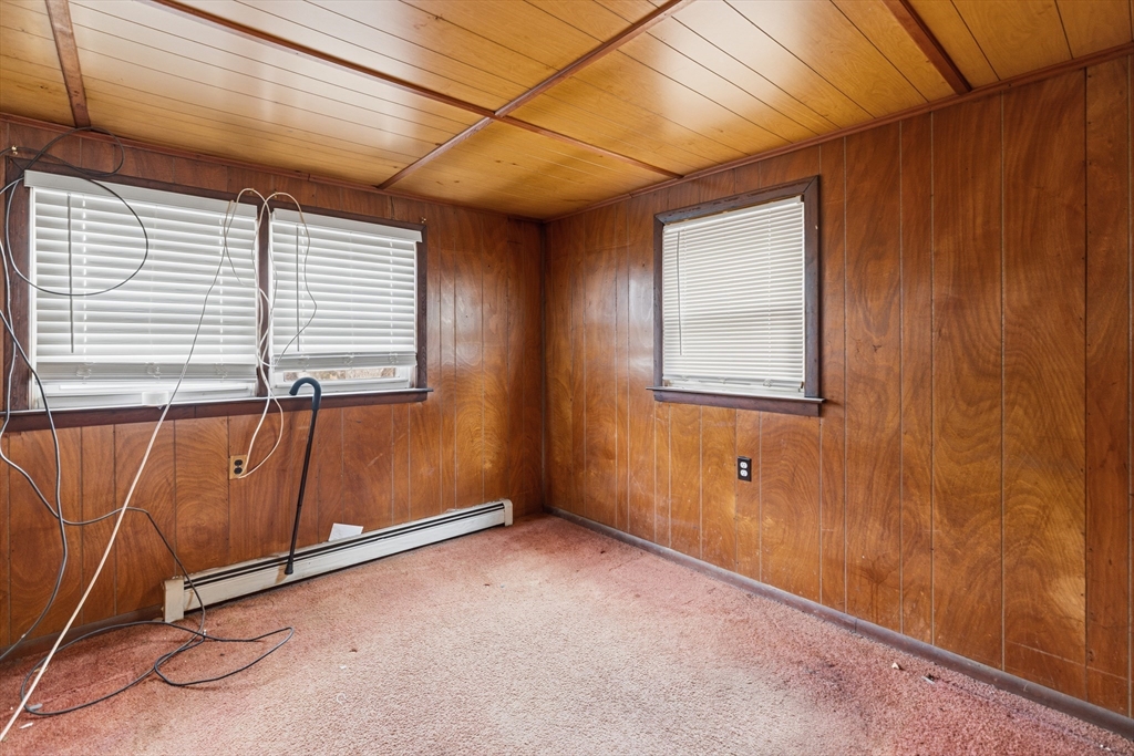 97 Plymouth Avenue Wareham, MA 02538 - Photo 12 of 19