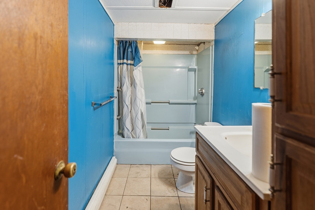 97 Plymouth Avenue Wareham, MA 02538 - Photo 8 of 19