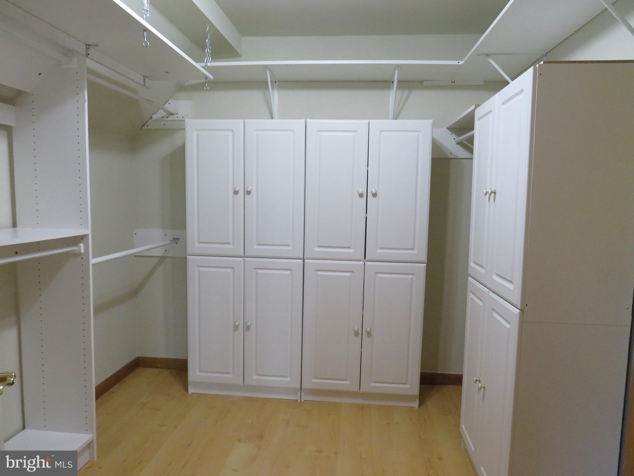 10 Spring Hill Road Perkasie, PA 18944 - Photo 50 of 74 Walk in Closet