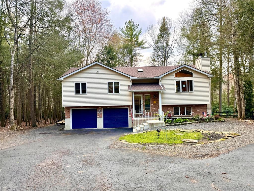 1135 Red Fox Court, Kresgeville, PA 18333 | Compass