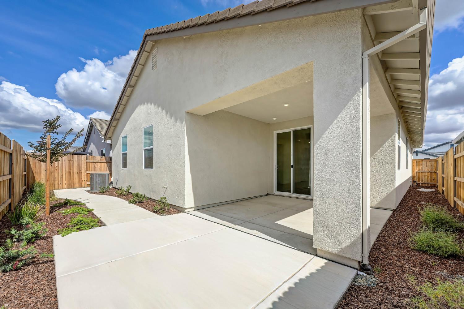 1120 Mallory Ridge Street Roseville, CA 95747 - Photo 11 of 16
