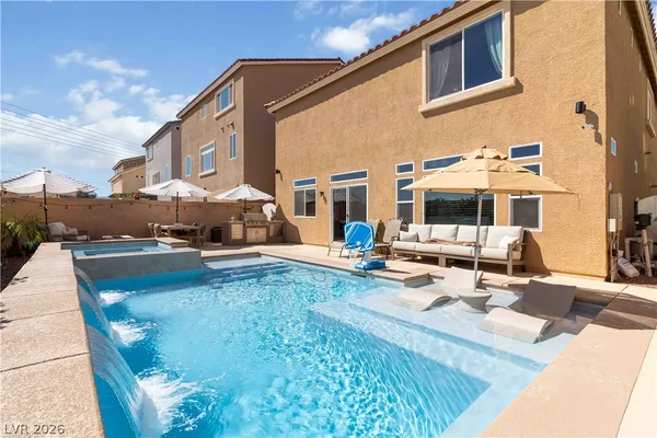 $4,700 | 9758 Hawk Crest Street, Las Vegas, NV 89141