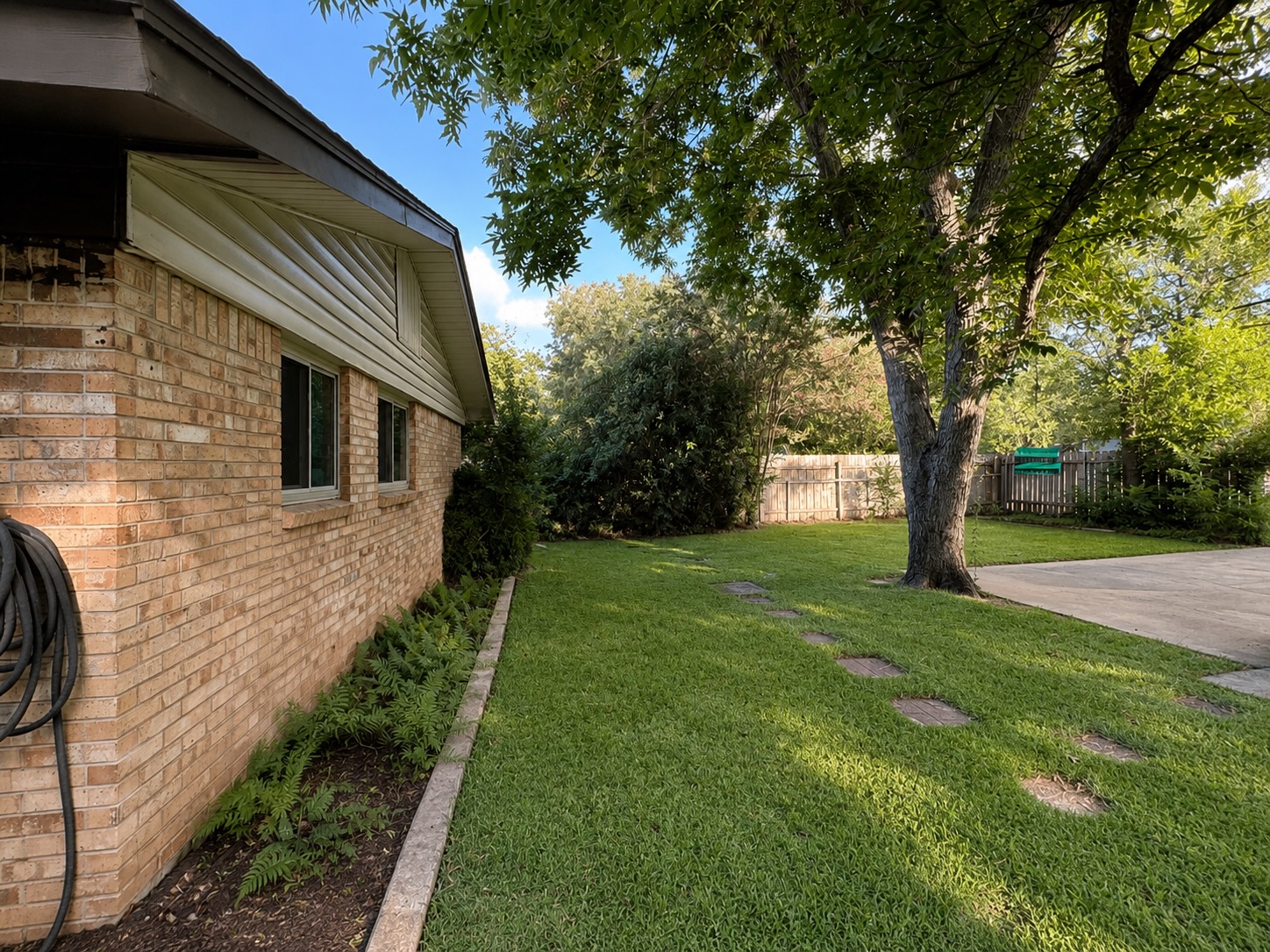 2303 Remuda Trail Austin, TX 78745 - Photo 18 of 27