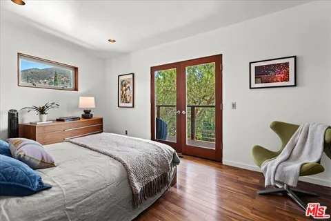 $1,568,000 | 3234 Hillock Drive, Los Angeles, CA 90068