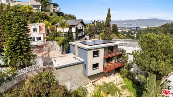 $1,430,000 | 3234 Hillock Drive, Los Angeles, CA 90068