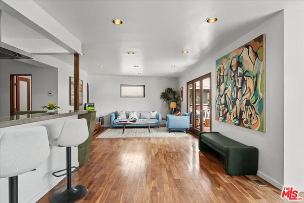 $1,430,000 | 3234 Hillock Drive, Los Angeles, CA 90068